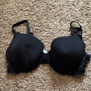 🛍Nursing bra in black from motherhood